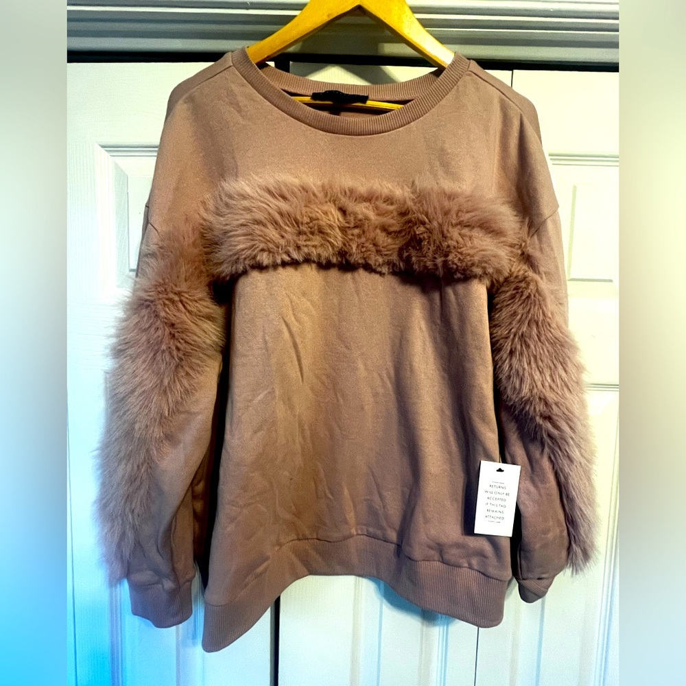NWT Eloquii Pink Faux Fur Sweatshirt size 18/20